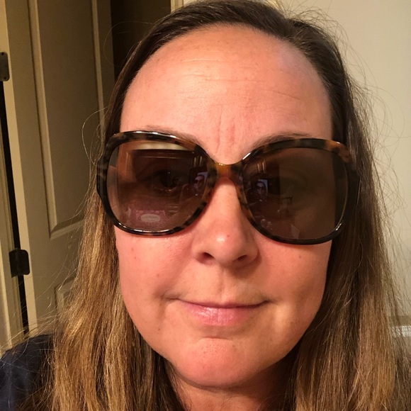 Tory Burch polarized sunglasses - Picture 4 of 5